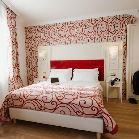 Hotel Citta' Di Parenzo Trieste Esterno foto