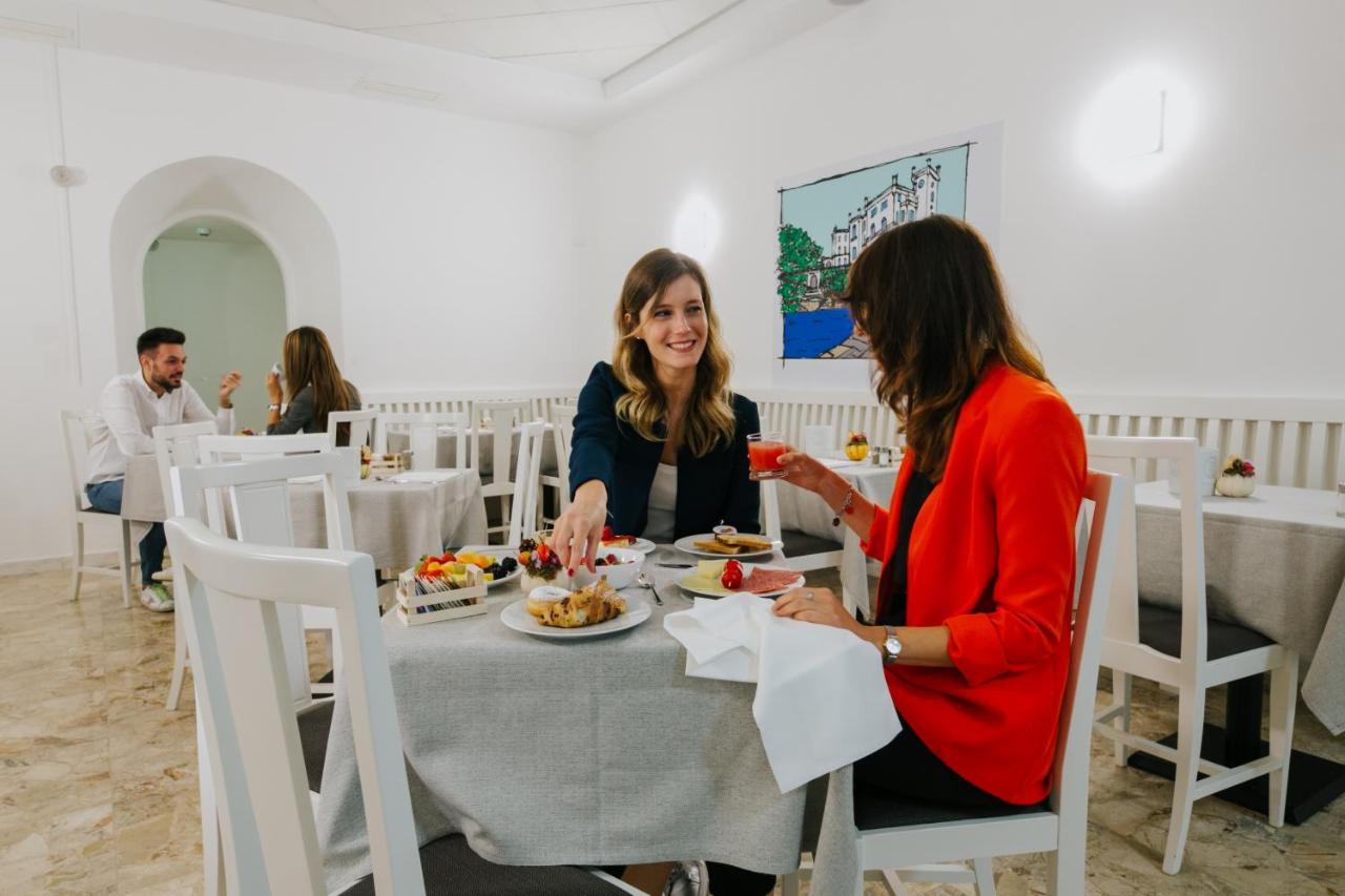 Hotel Citta' Di Parenzo Trieste Esterno foto