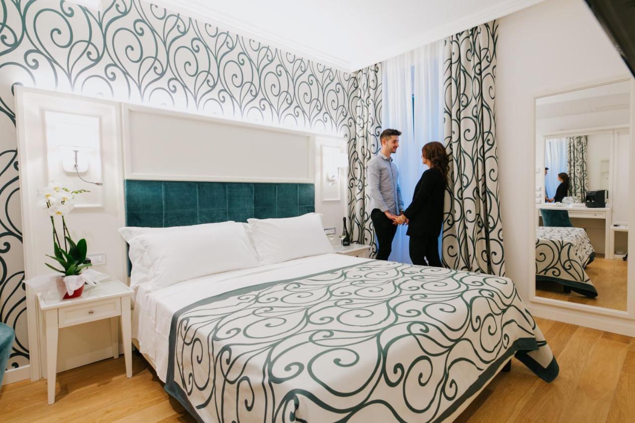 Hotel Citta' Di Parenzo Trieste Esterno foto