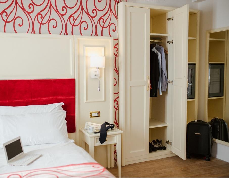 Hotel Citta' Di Parenzo Trieste Esterno foto