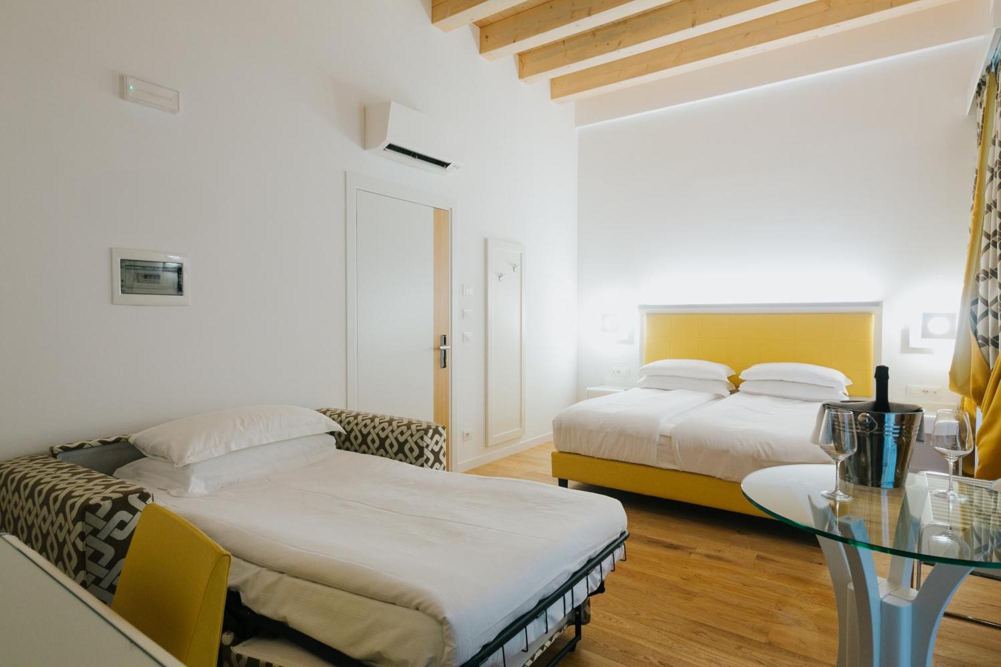 Hotel Citta' Di Parenzo Trieste Esterno foto