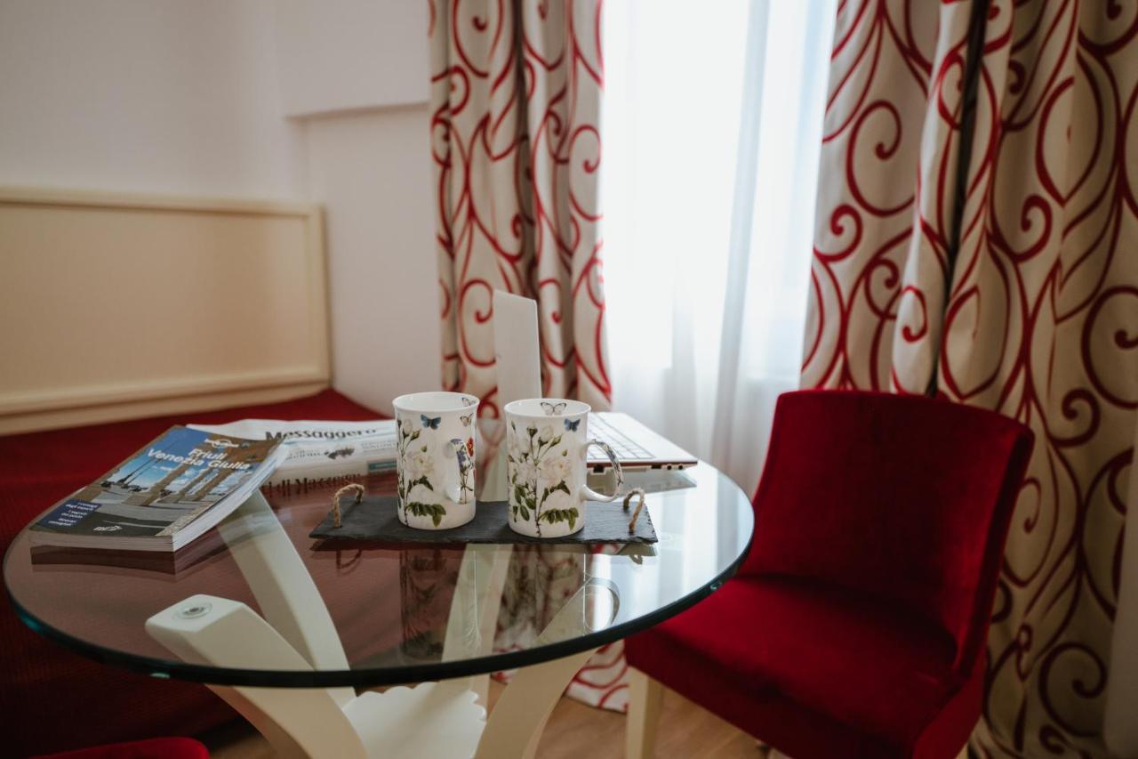 Hotel Citta' Di Parenzo Trieste Esterno foto