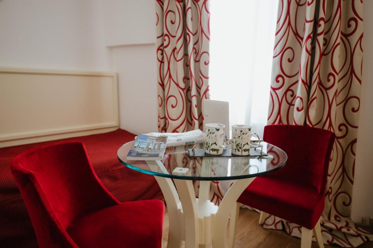 Hotel Citta' Di Parenzo Trieste Esterno foto